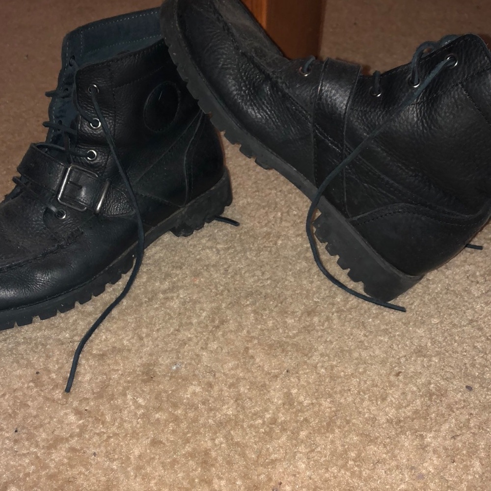 Mens 9.5 short Ranger Boots